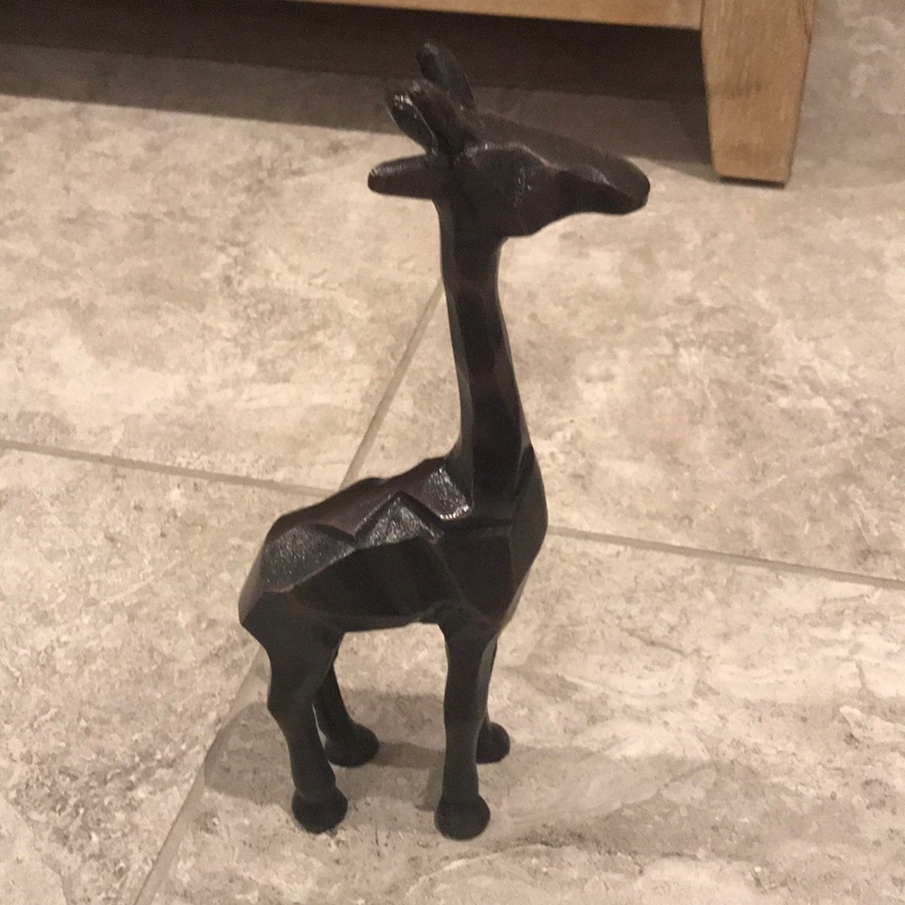 Decorative 12” Giraffe 🦒